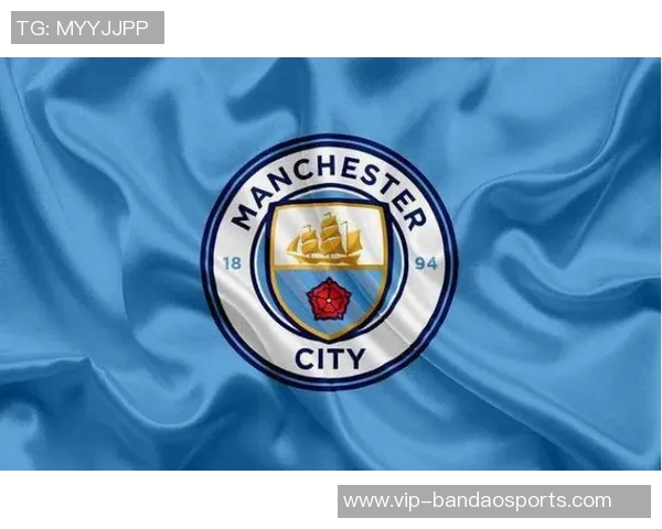 曼城足球俱乐部主场演变历程从海德路到缅因路再到伊蒂哈德的故事