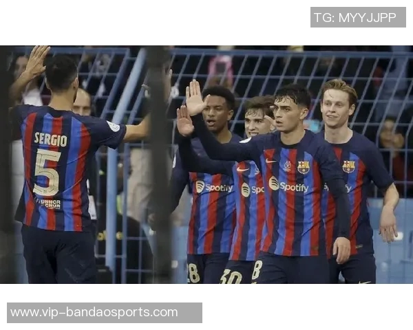 哈维执教巴萨前遭质疑却成功夺冠曼联帅位或成新挑战 哈维执教巴萨前遭质疑却成功夺冠曼联帅位或成新挑战