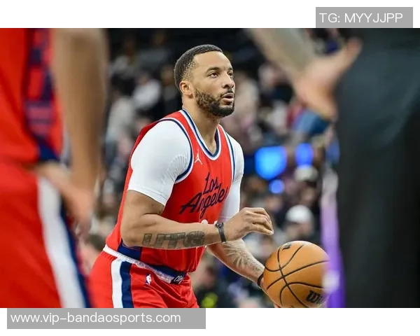 小里弗斯称鲍威尔上赛季表现出色比尔难以匹敌快船二当家地位