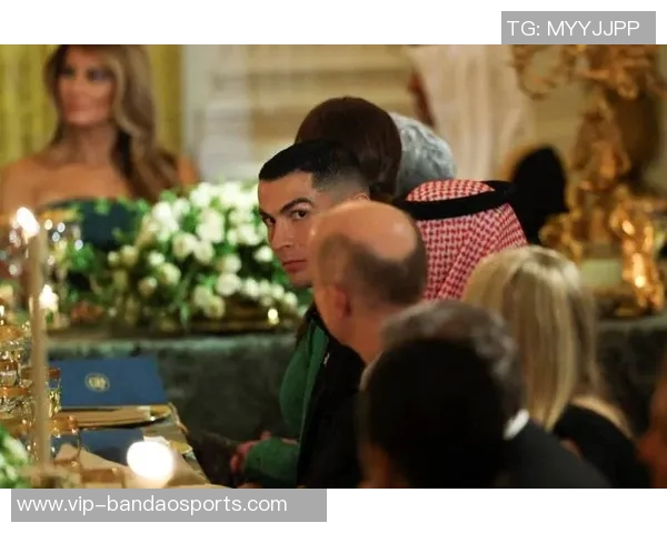 北京时间明晨1点特朗普将在白宫会见C罗引发全球关注