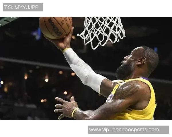 詹姆斯复出后快攻表现优异场均得分超越字母哥成为联盟之最