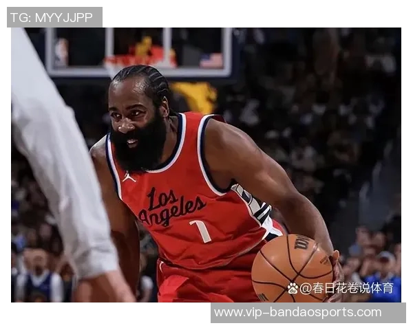 哈登表现起伏不定全场仅得18分下半场状态低迷失误和犯规频频影响球队表现 哈登表现起伏不定全场仅得18分下半场状态低迷失误和犯规频频影响球队表现