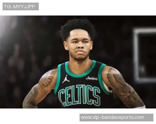 篮网对安芬尼西蒙斯表现出浓厚兴趣早在开拓者时期就有意向